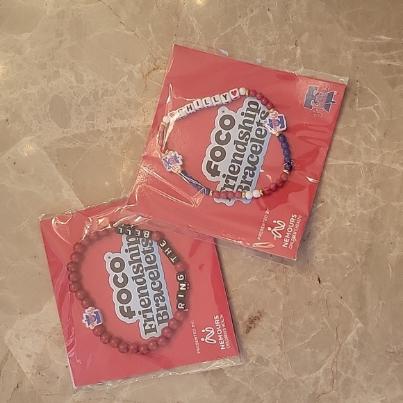 Bundle of Phillies Friendship Bracelets - Picture 4 of 4